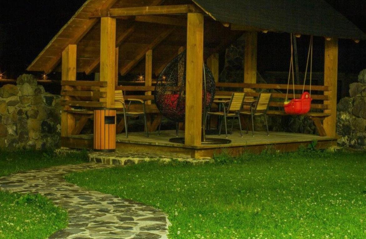 Hotel Red House Bakuriani Exterior foto